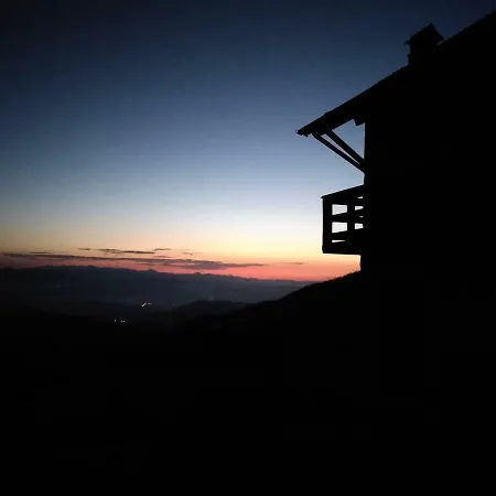 Hostel Rifugio Cascina Miera *