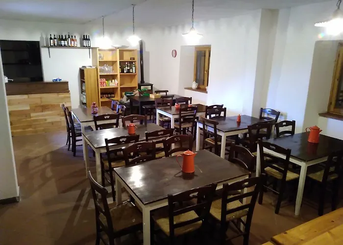 Rifugio Cascina Miera Hostel *